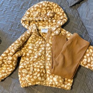 Kid’s critter hooded jacket and ribbed leggings set